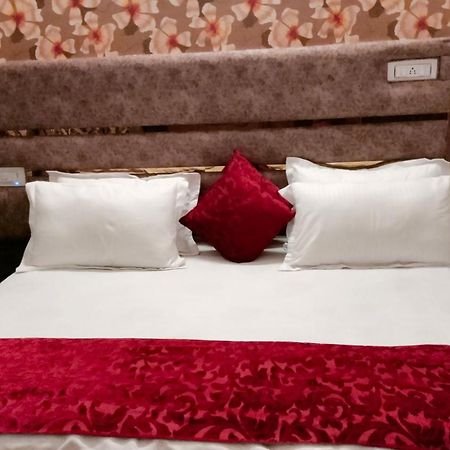 B&B Aston Shimla Hill'S Ngoại thất bức ảnh