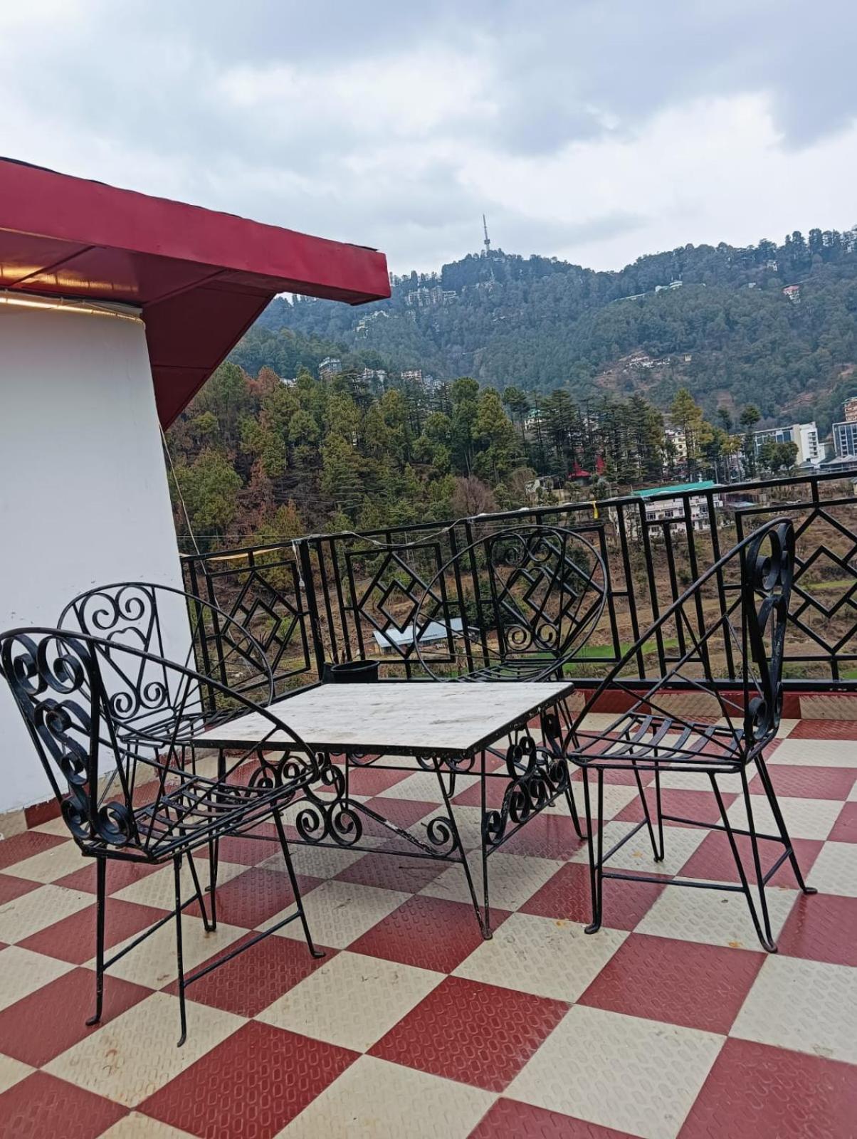 B&B Aston Shimla Hill'S Ngoại thất bức ảnh