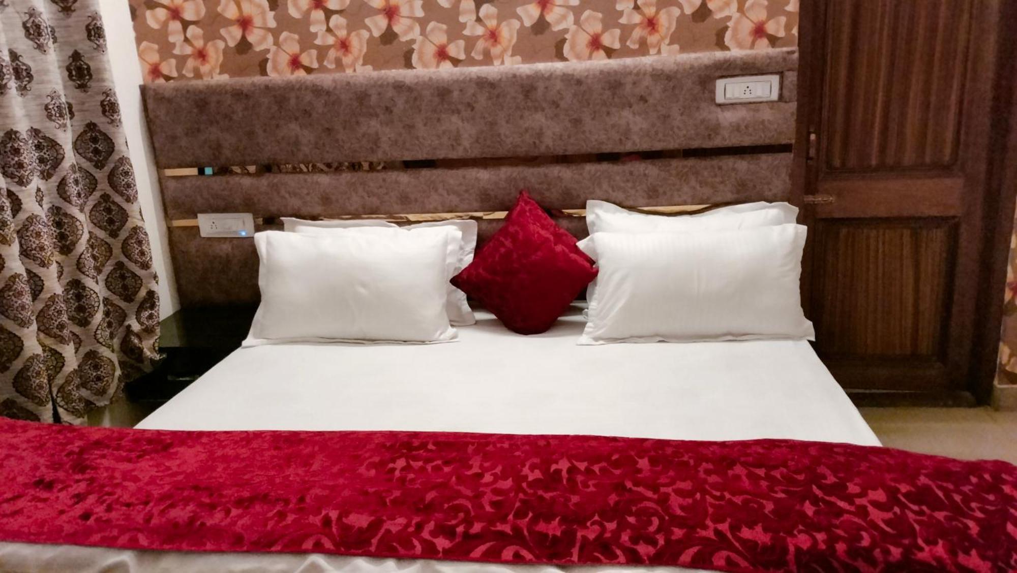 B&B Aston Shimla Hill'S Ngoại thất bức ảnh